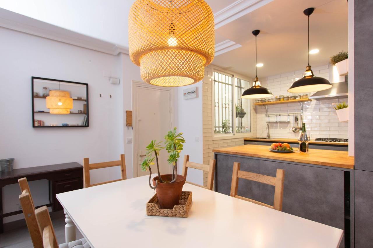 セビリアDuplex Penthouse With Terrace By Thegoodtouristアパートメント エクステリア 写真